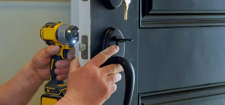 Locksmith Emergency Service Clearfield